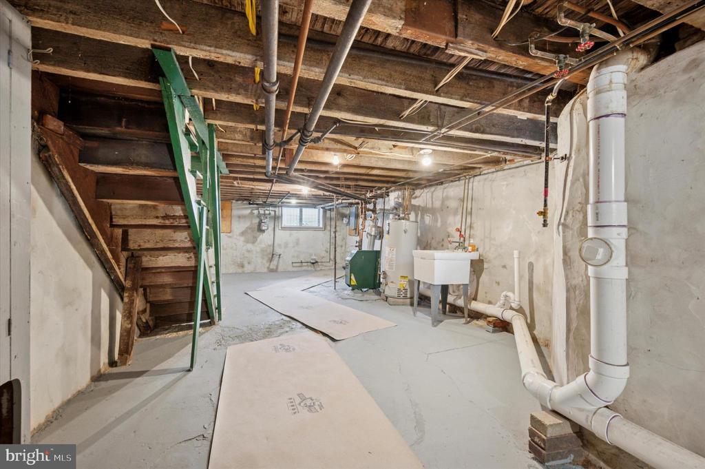 3167 TULIP STREET