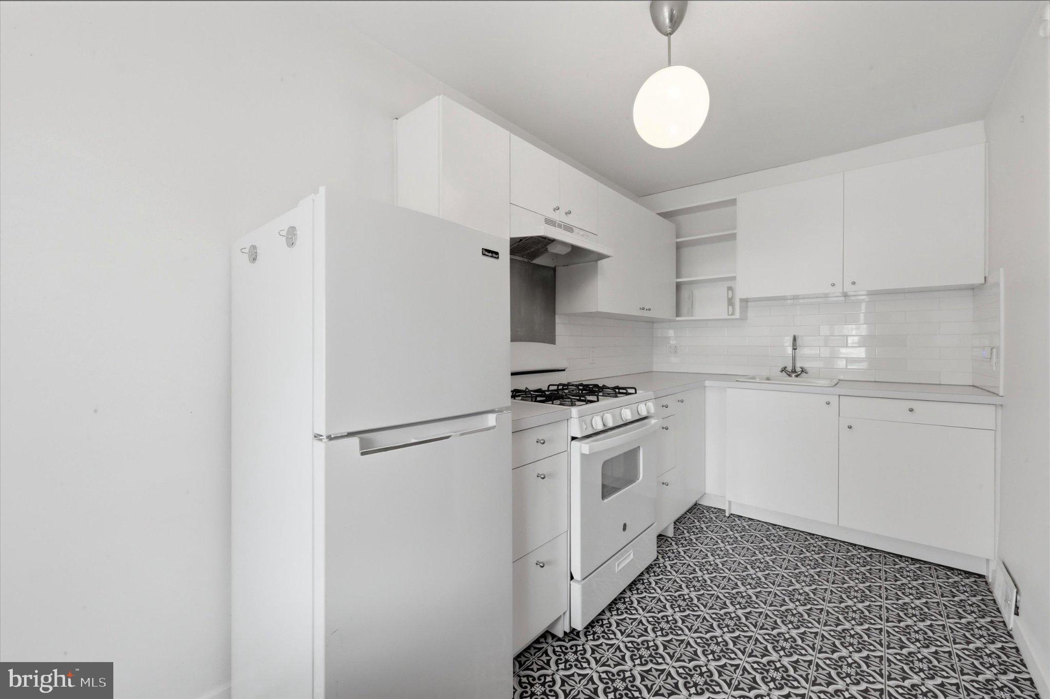 1813 S ETTING STREET