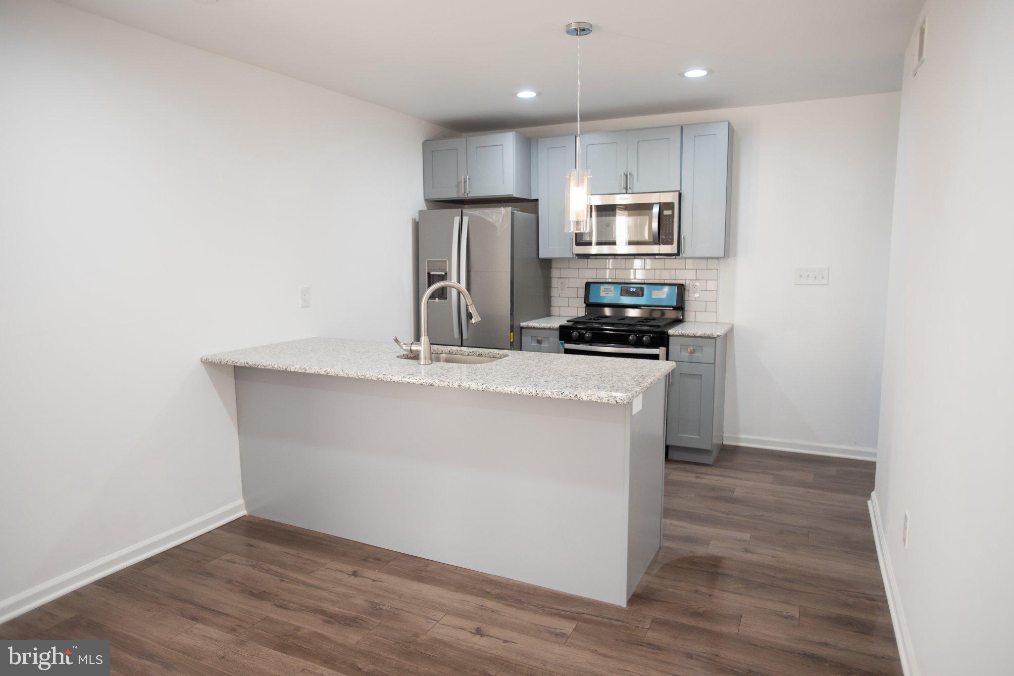 2227 E CUMBERLAND STREET 3