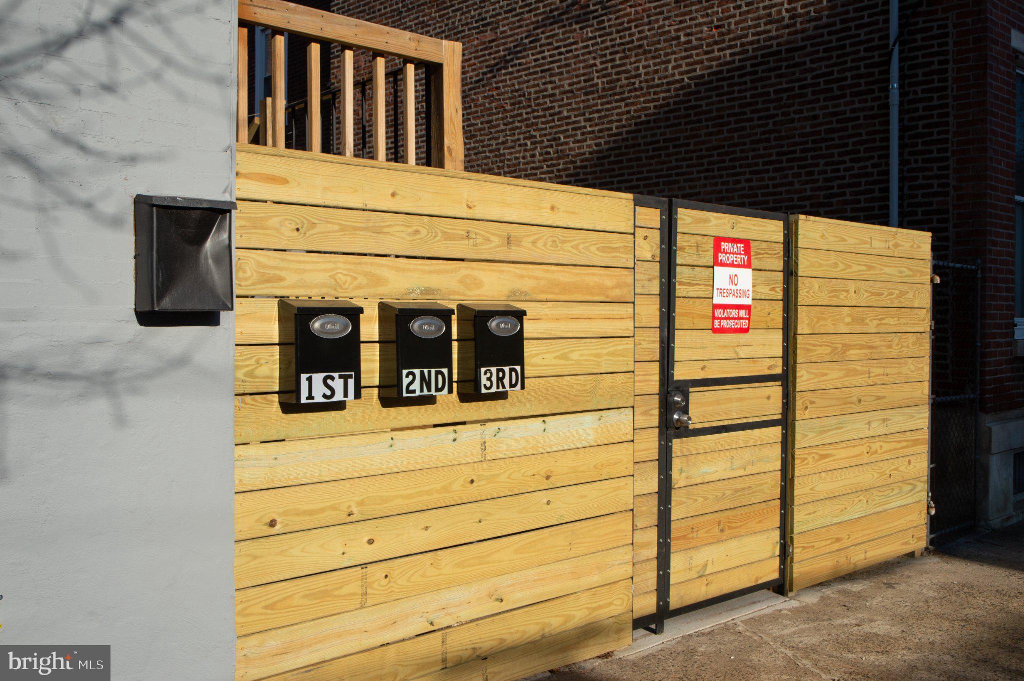 2227 E CUMBERLAND STREET 3