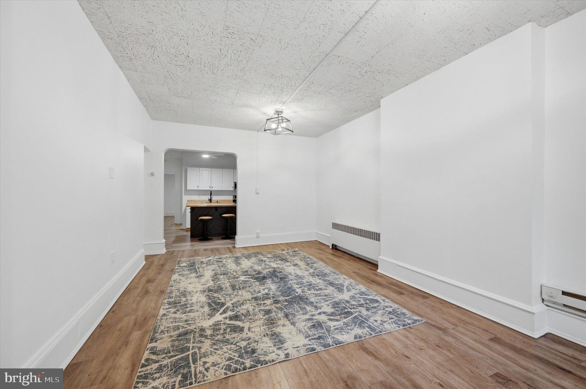 3153 RICHMOND STREET 1