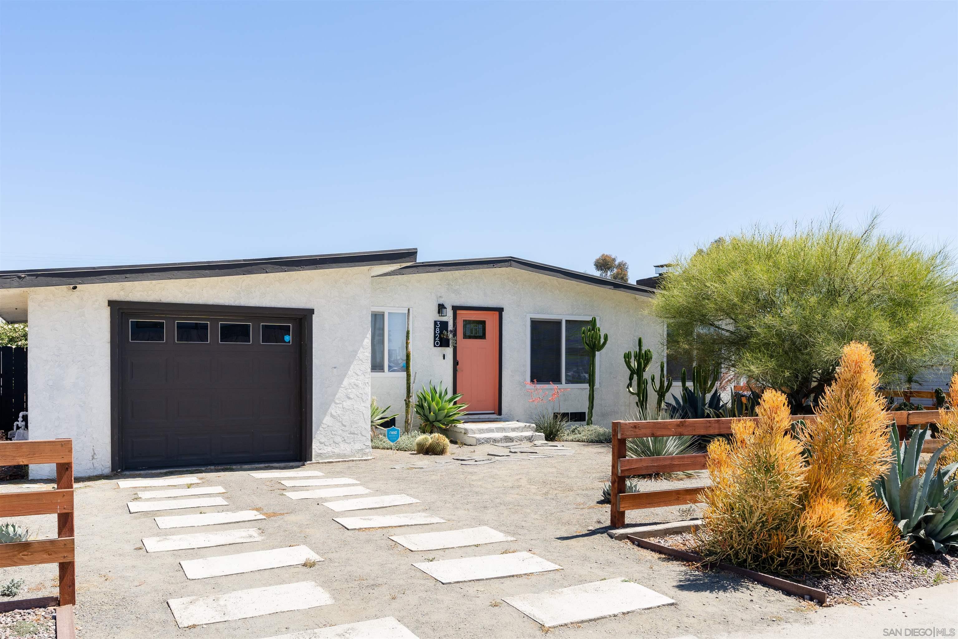 3820 Hilltop Dr