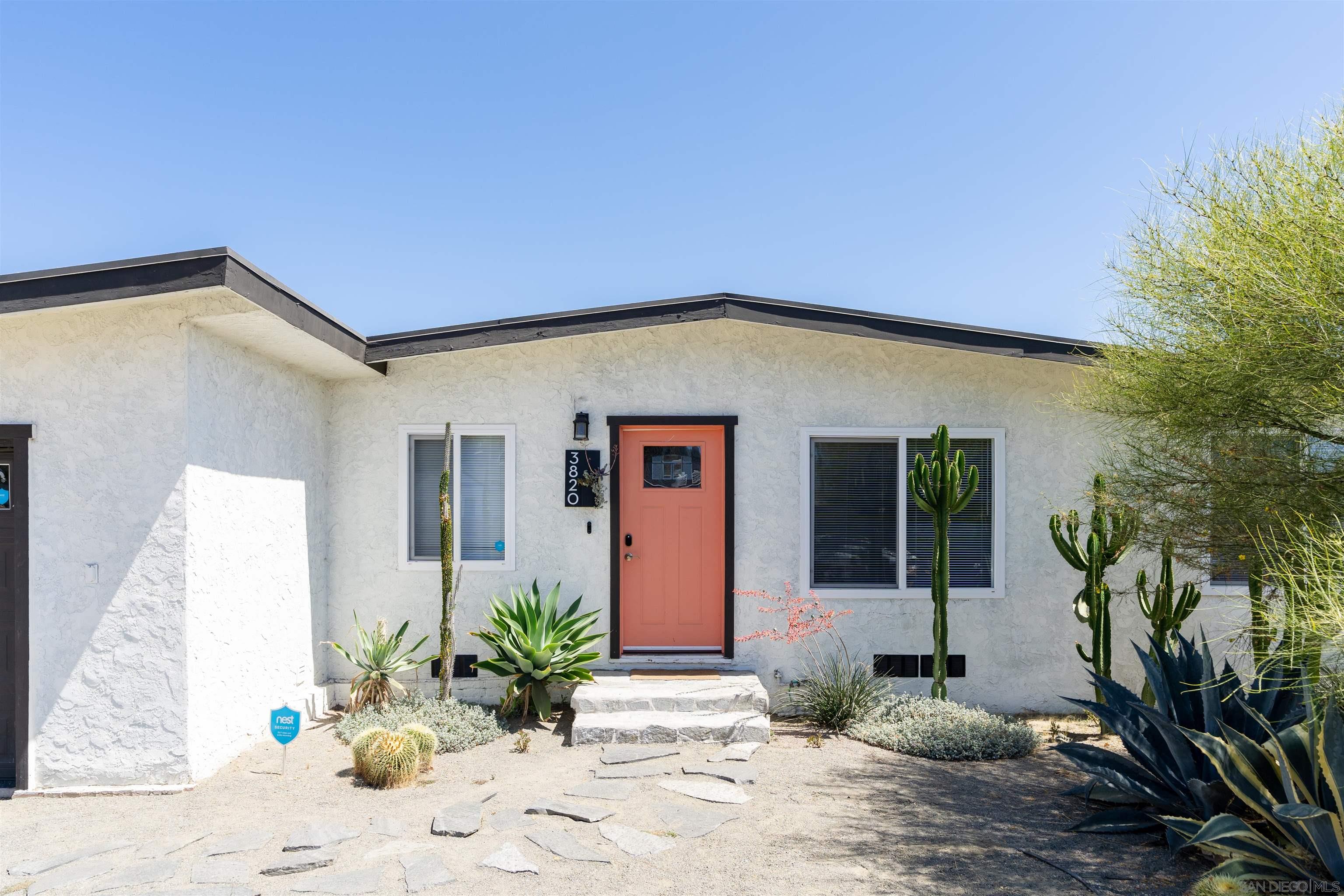 3820 Hilltop Dr