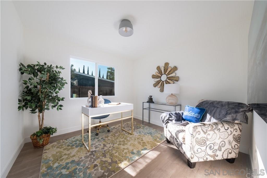 1065 Chestnut