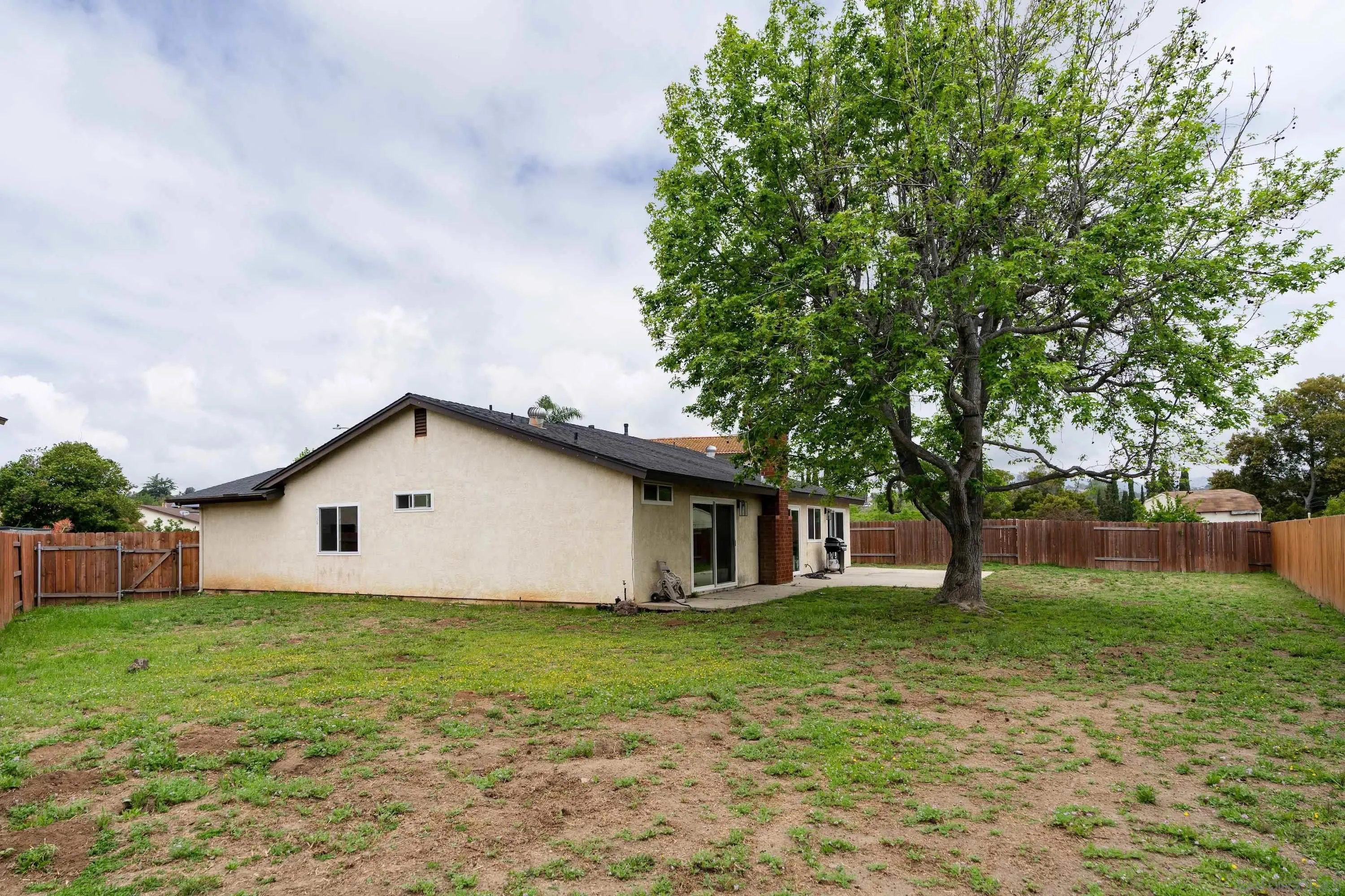1824 Manzanita Crt