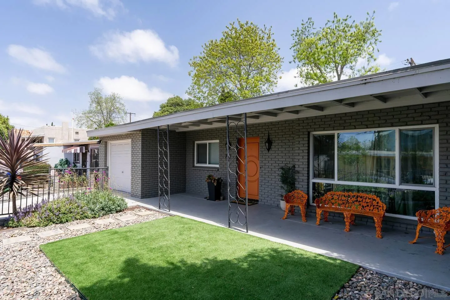 741 Olivewood Ter