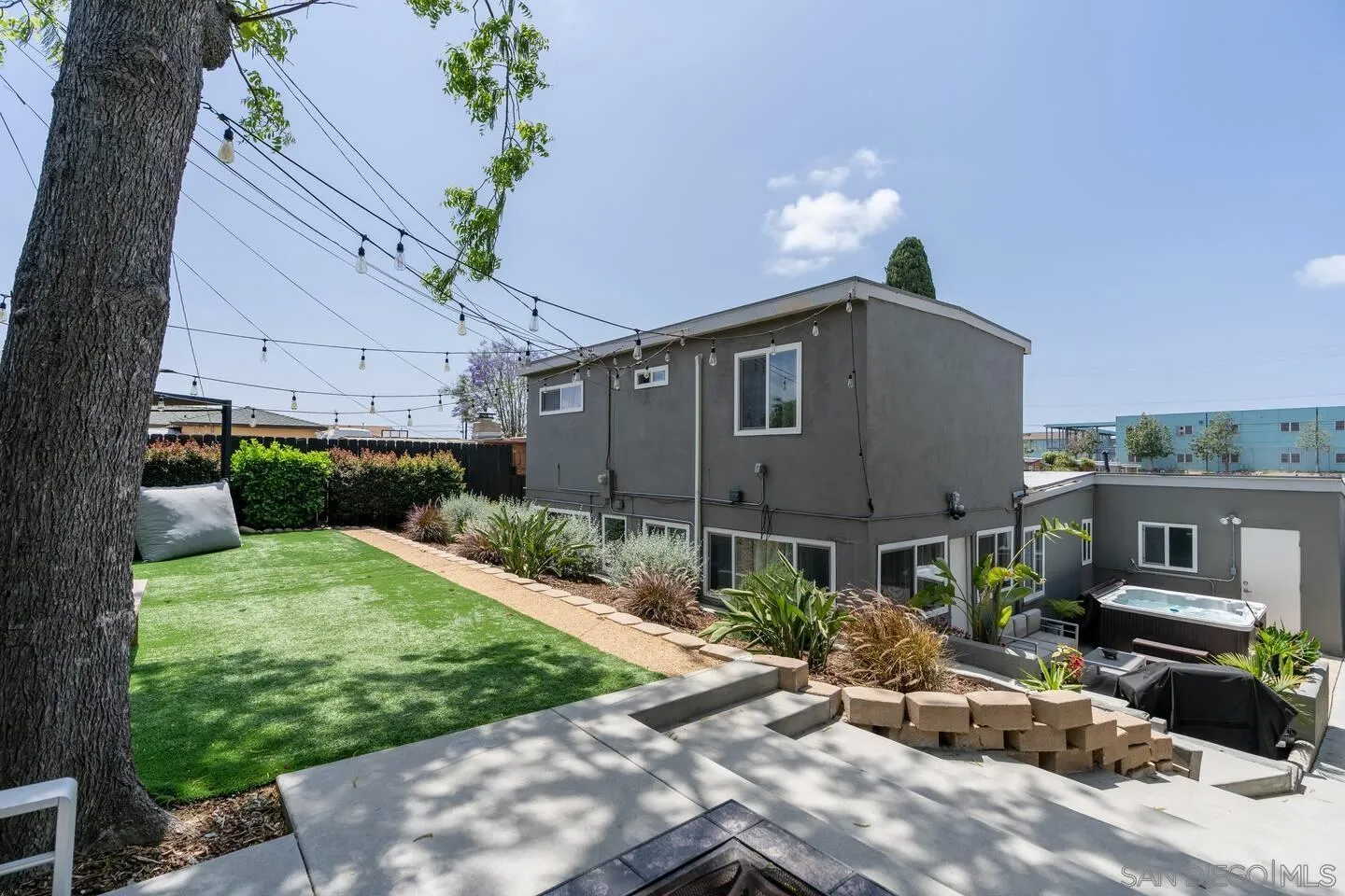 741 Olivewood Ter