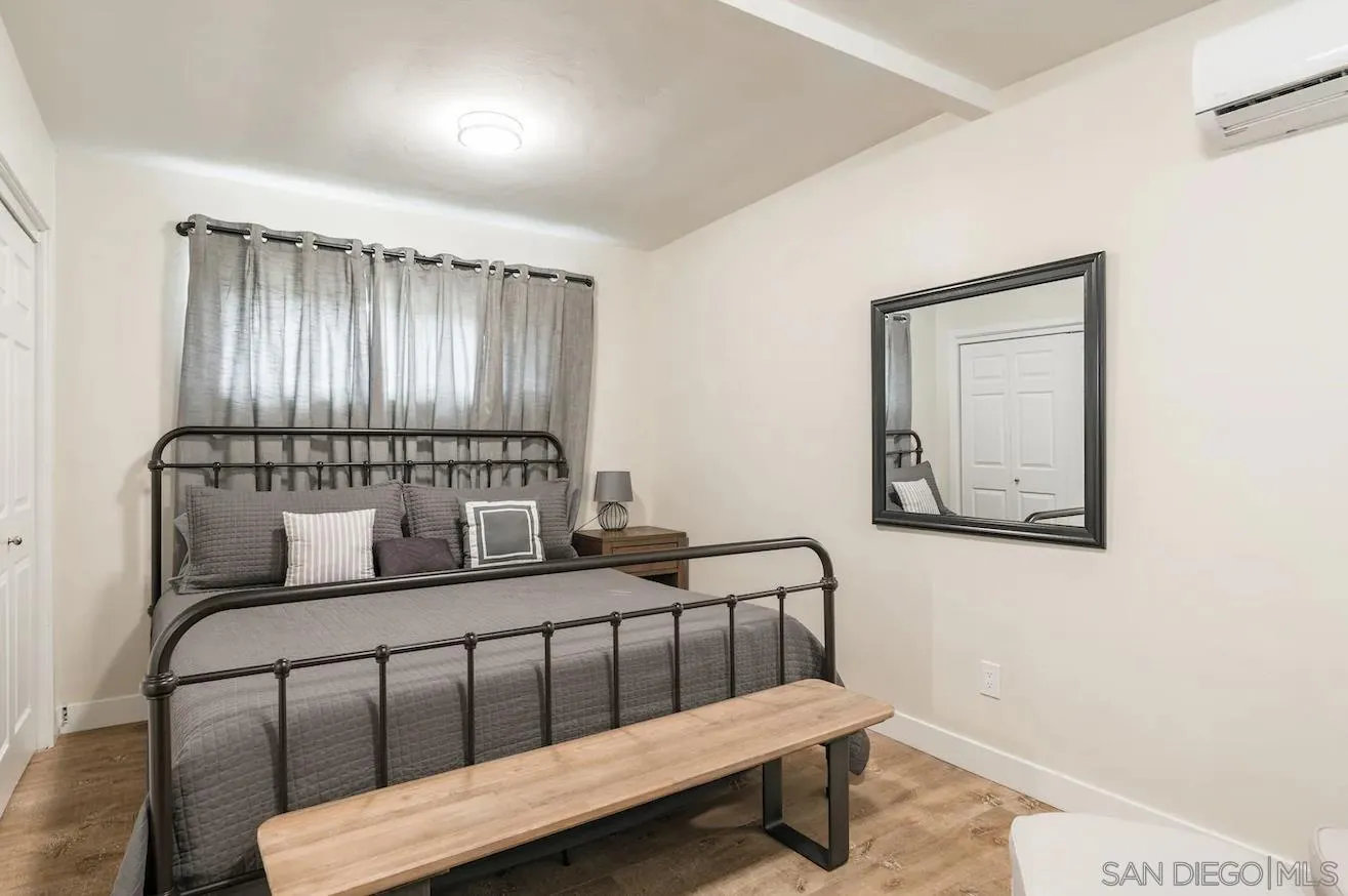 741 Olivewood Ter