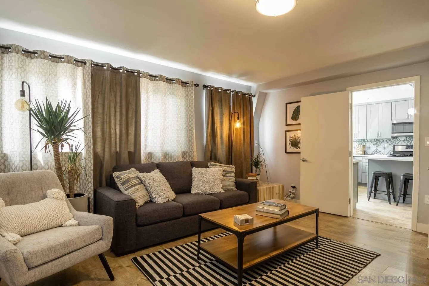 741 Olivewood Ter