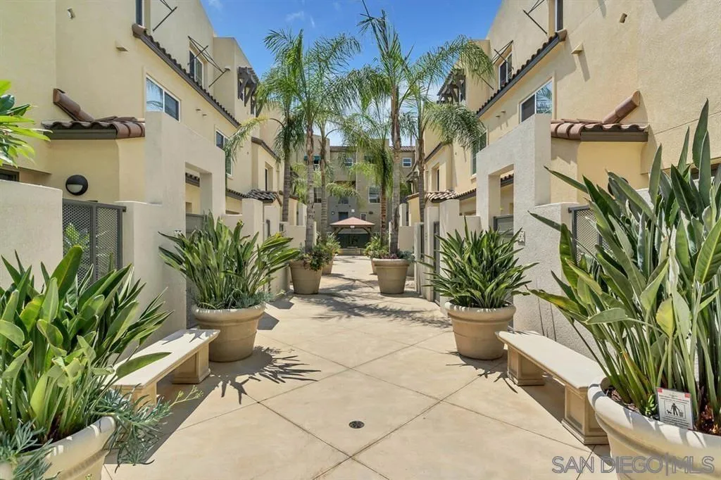 7745 El Cajon Blvd # 1