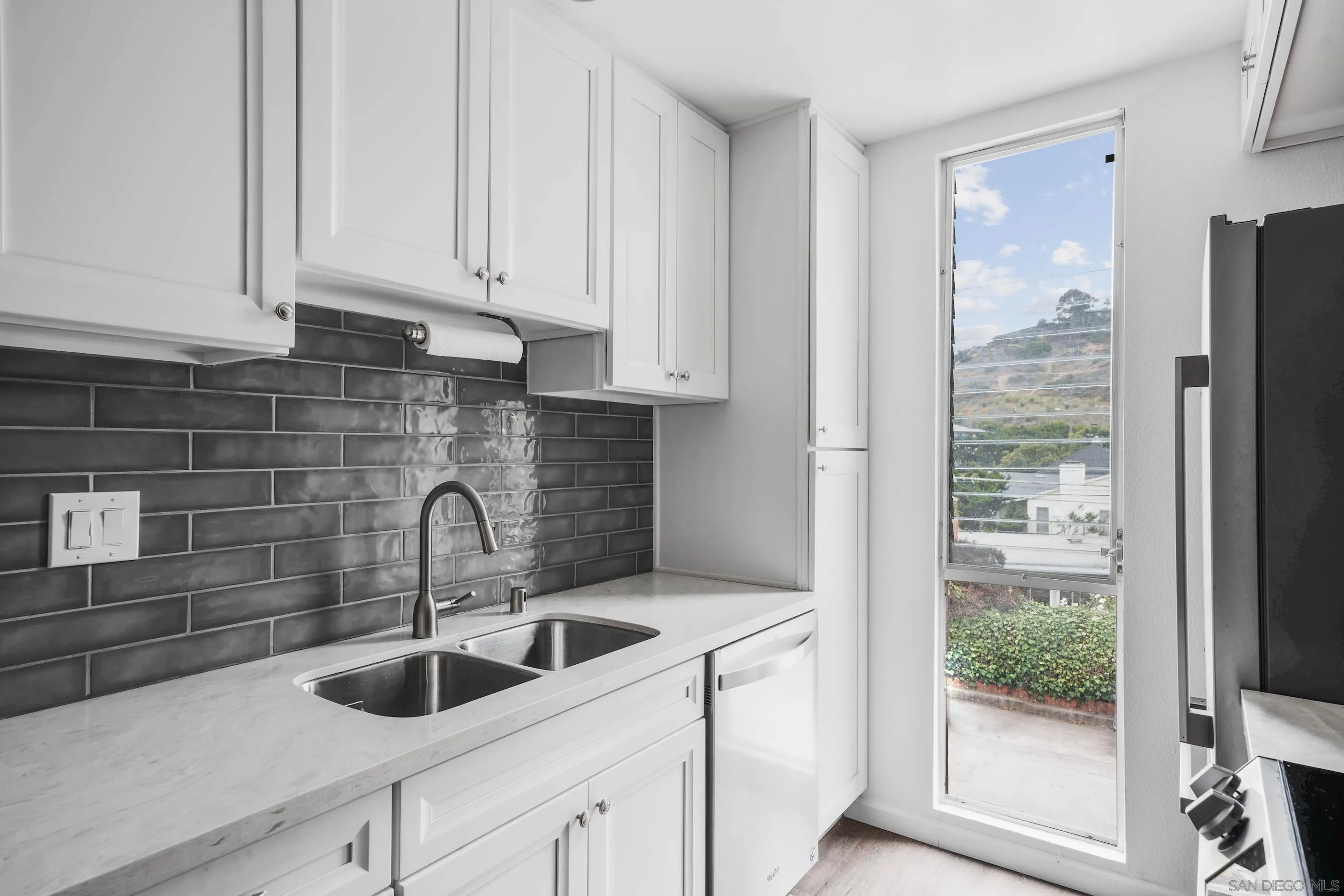 6455 La Jolla Blvd Unit: 246