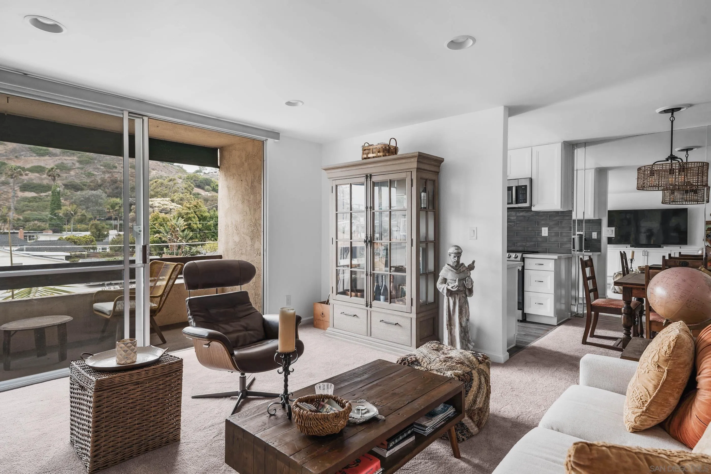 6455 La Jolla Blvd Unit: 246