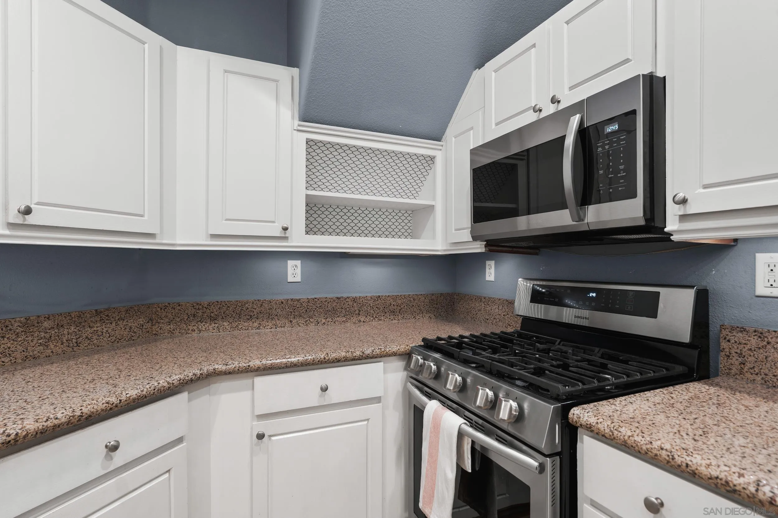 7715 El Cajon Blvd Unit 10
