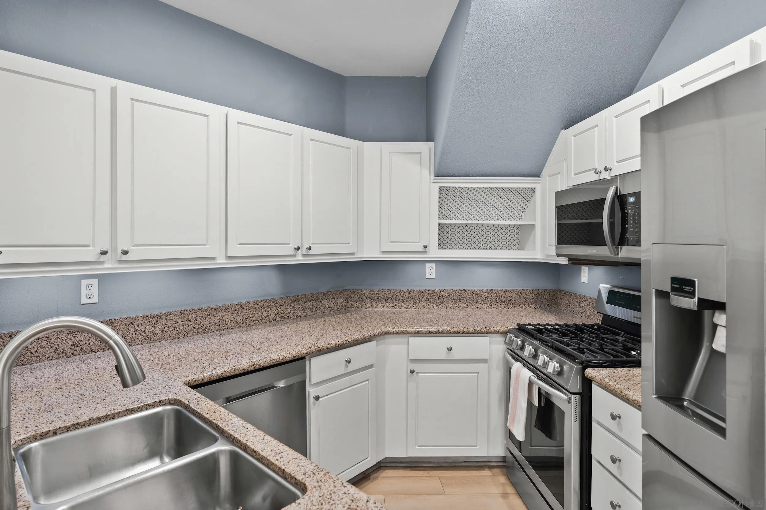 7715 El Cajon Blvd Unit 10