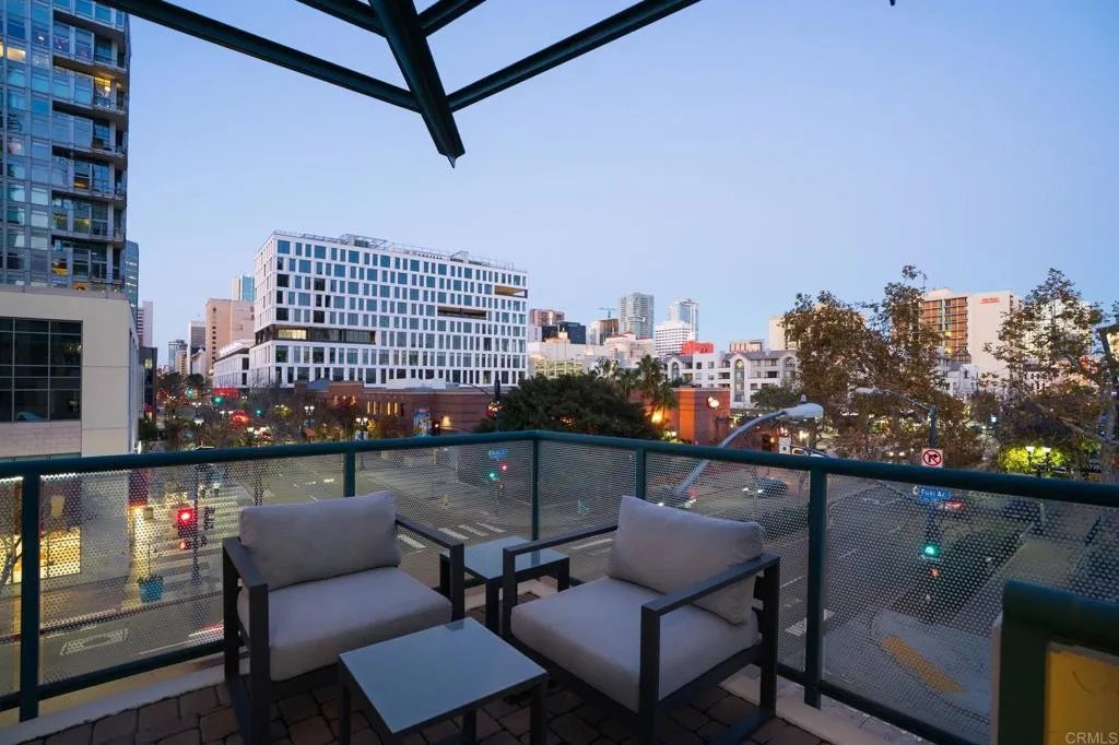 555 Front Street Unit 204