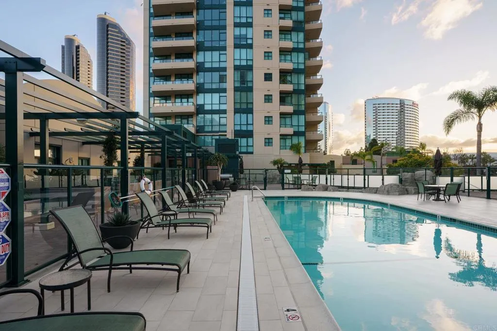 555 Front Street Unit 204