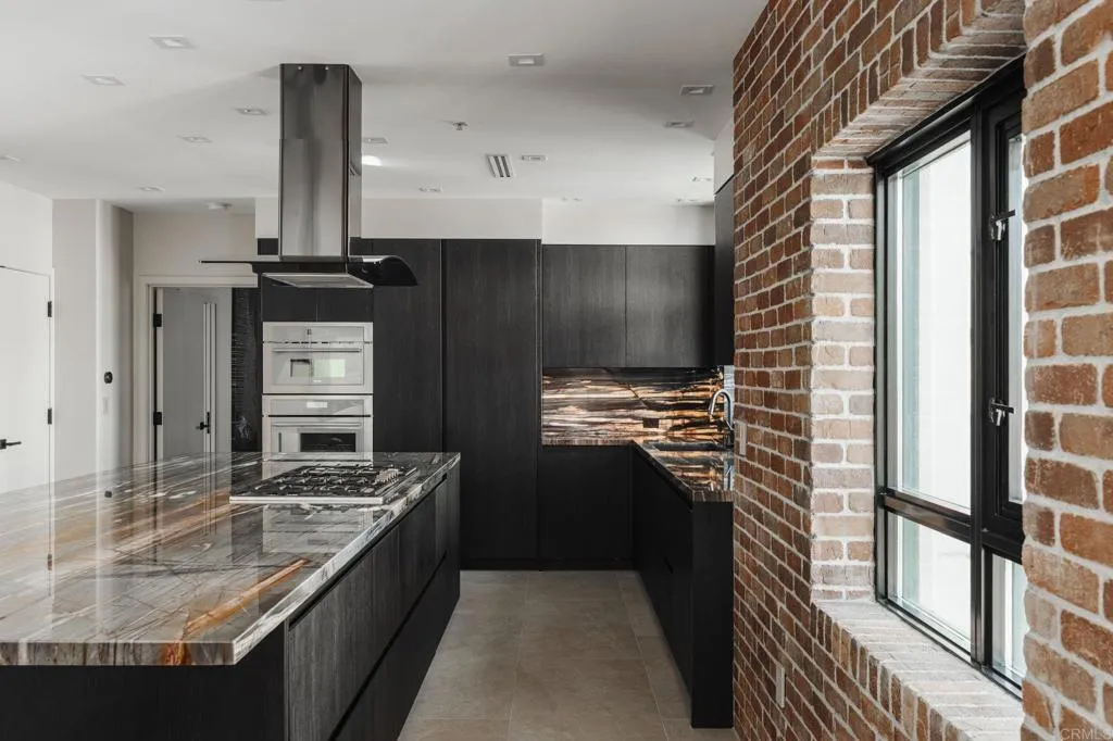 555 Front Street Unit 204