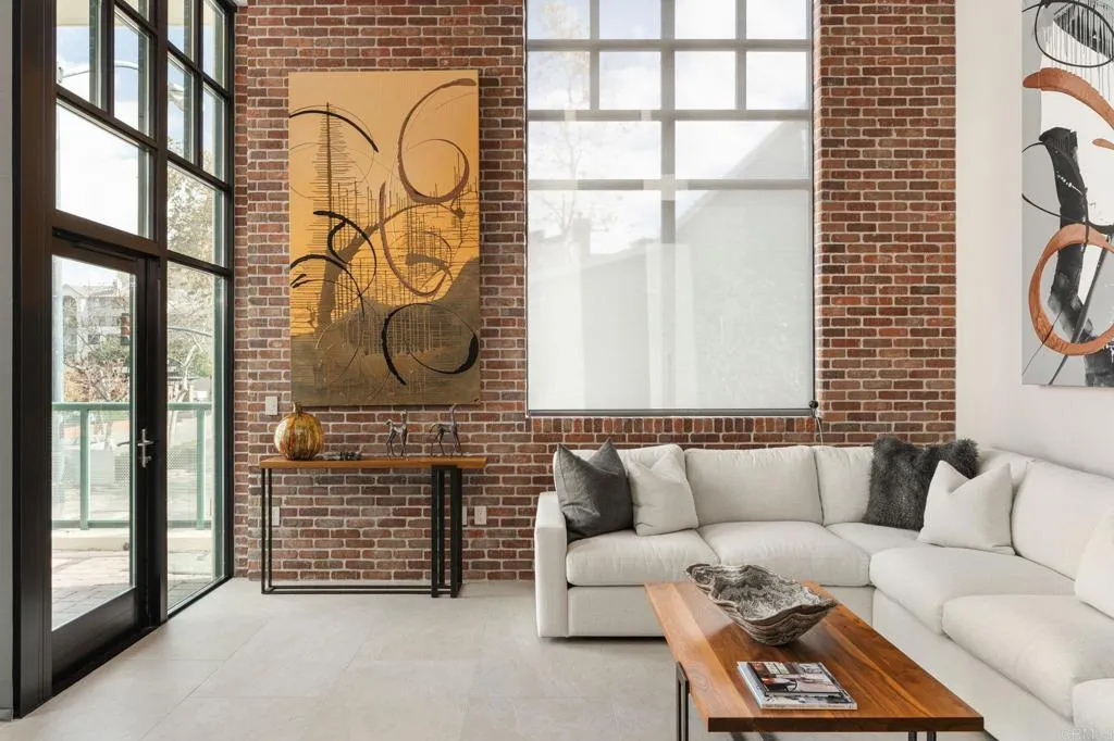 555 Front Street Unit 204