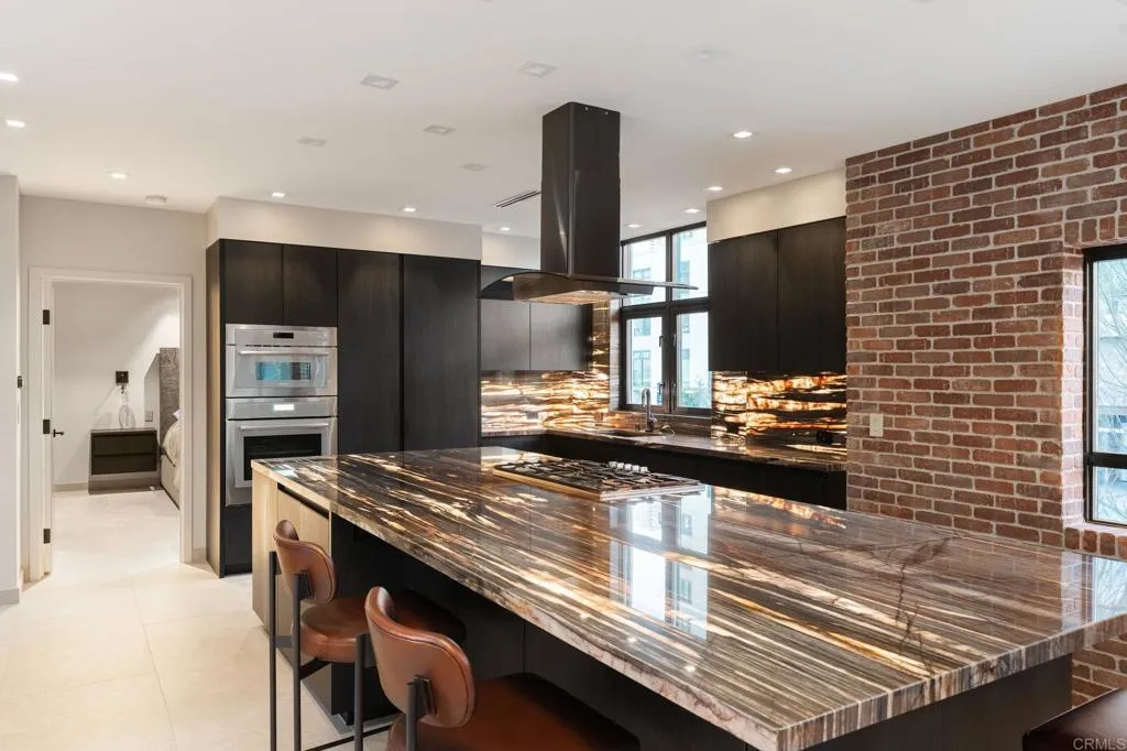 555 Front Street Unit 204