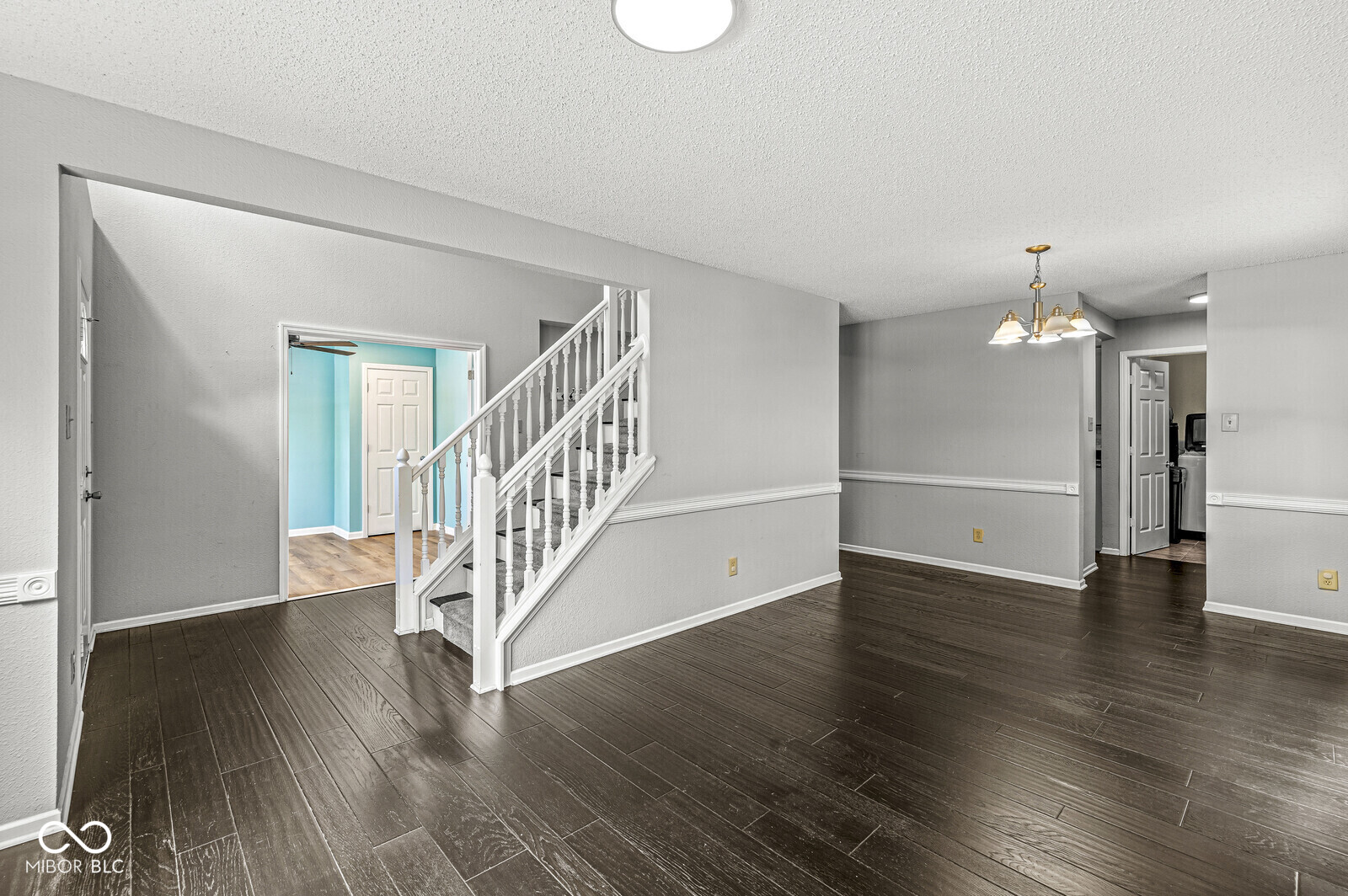 5641 Buck Drive