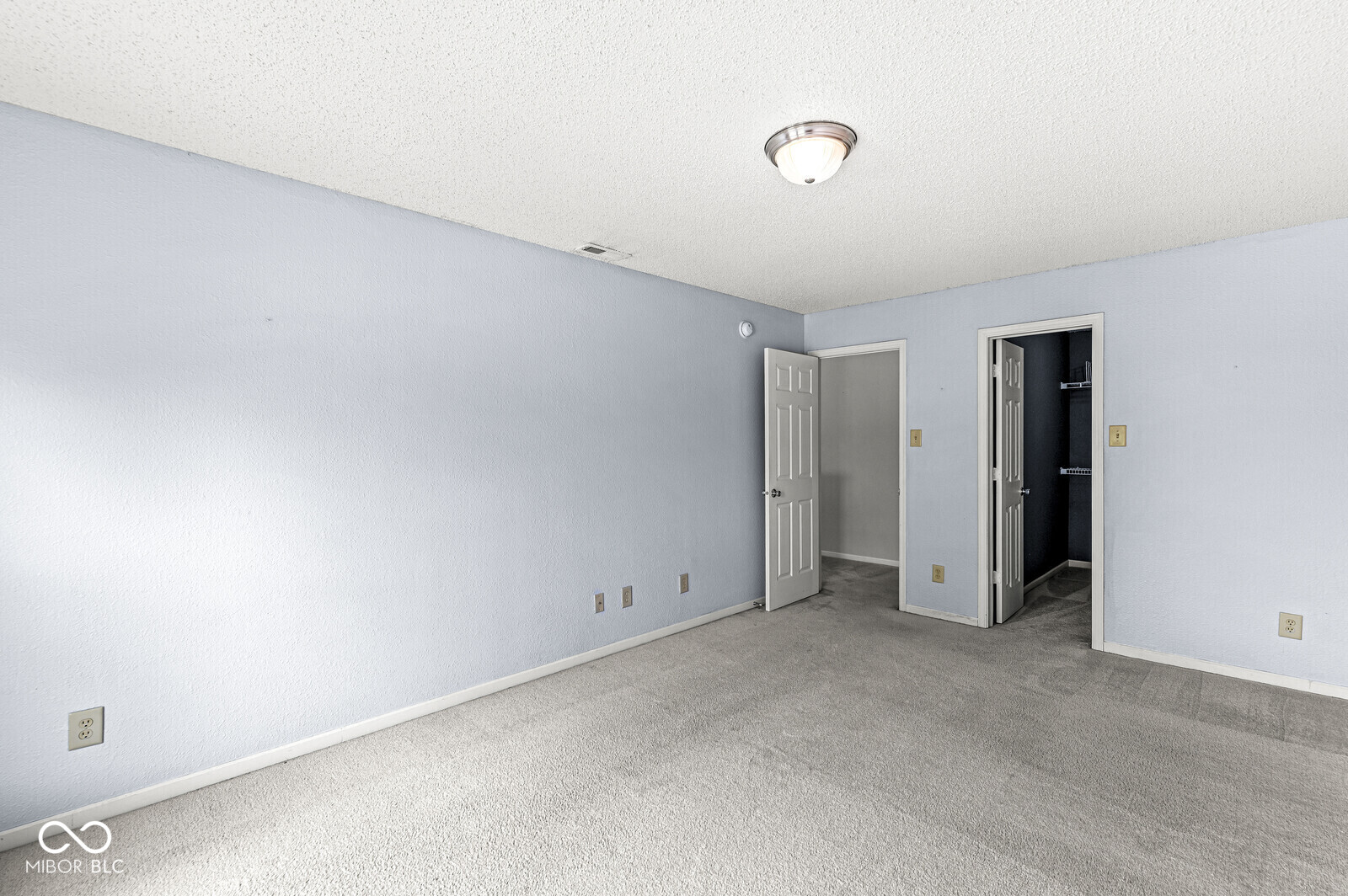 5641 Buck Drive