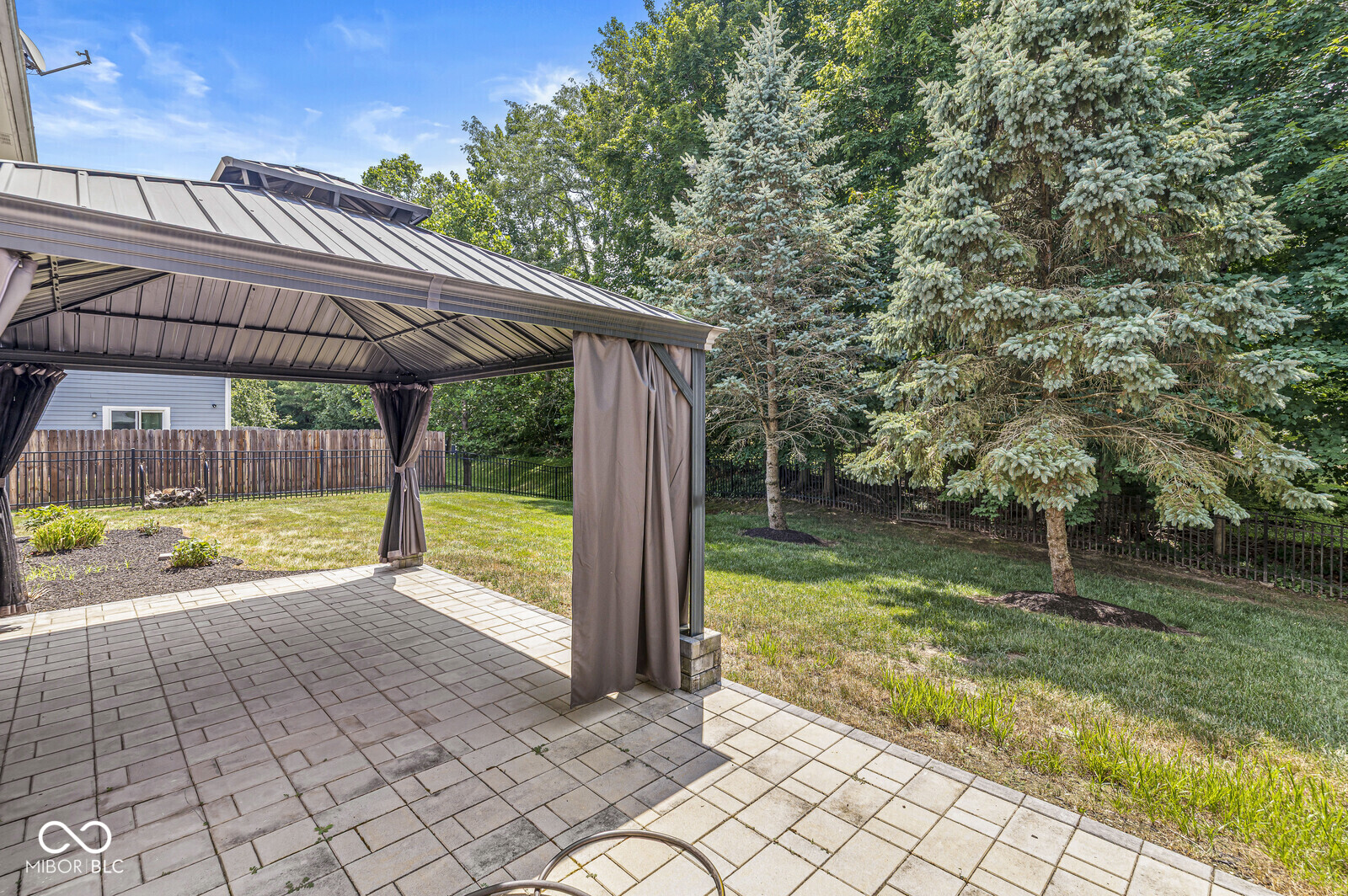 5641 Buck Drive