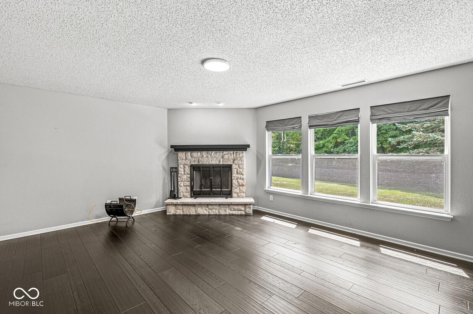 5641 Buck Drive