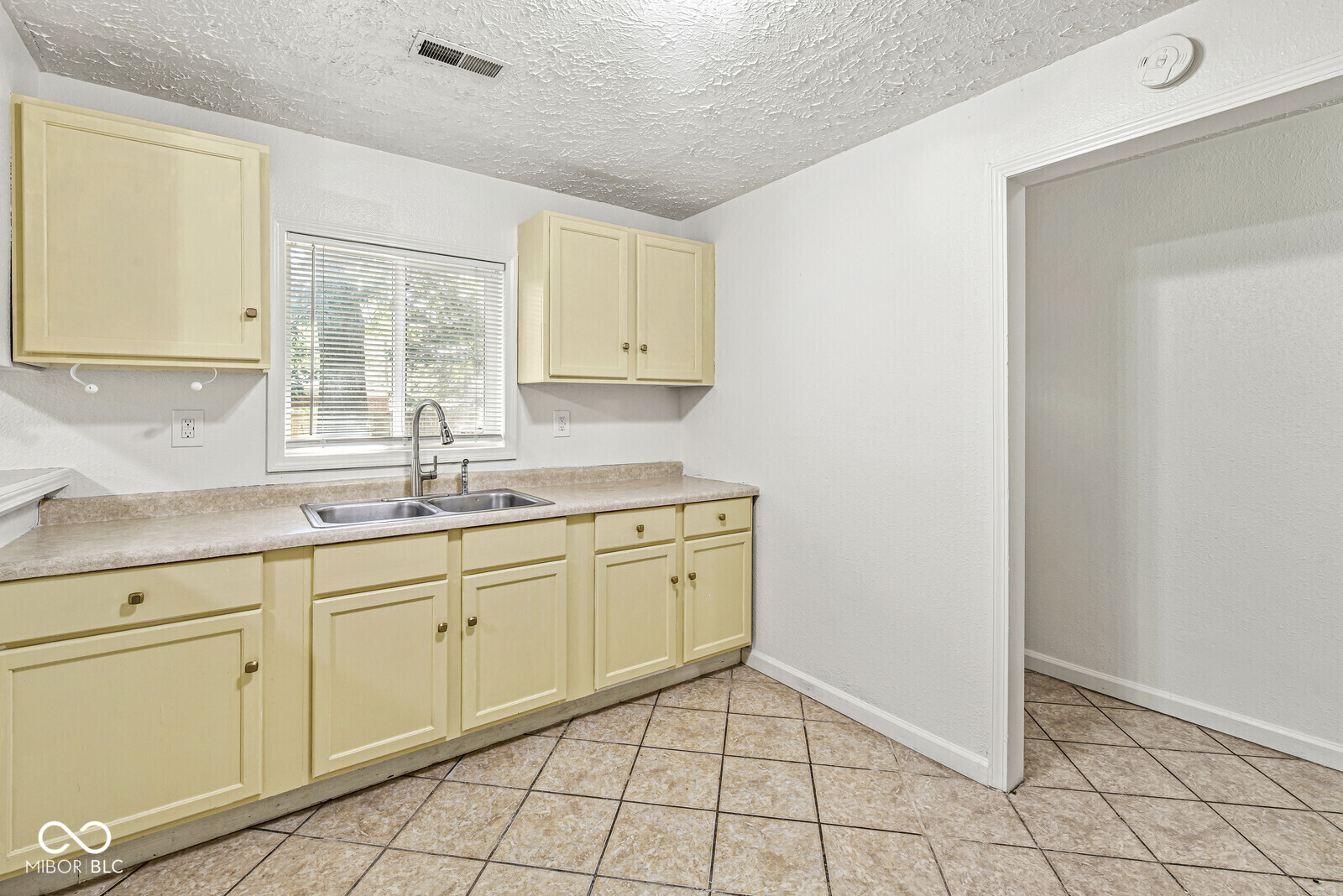 3515 W 57th Street