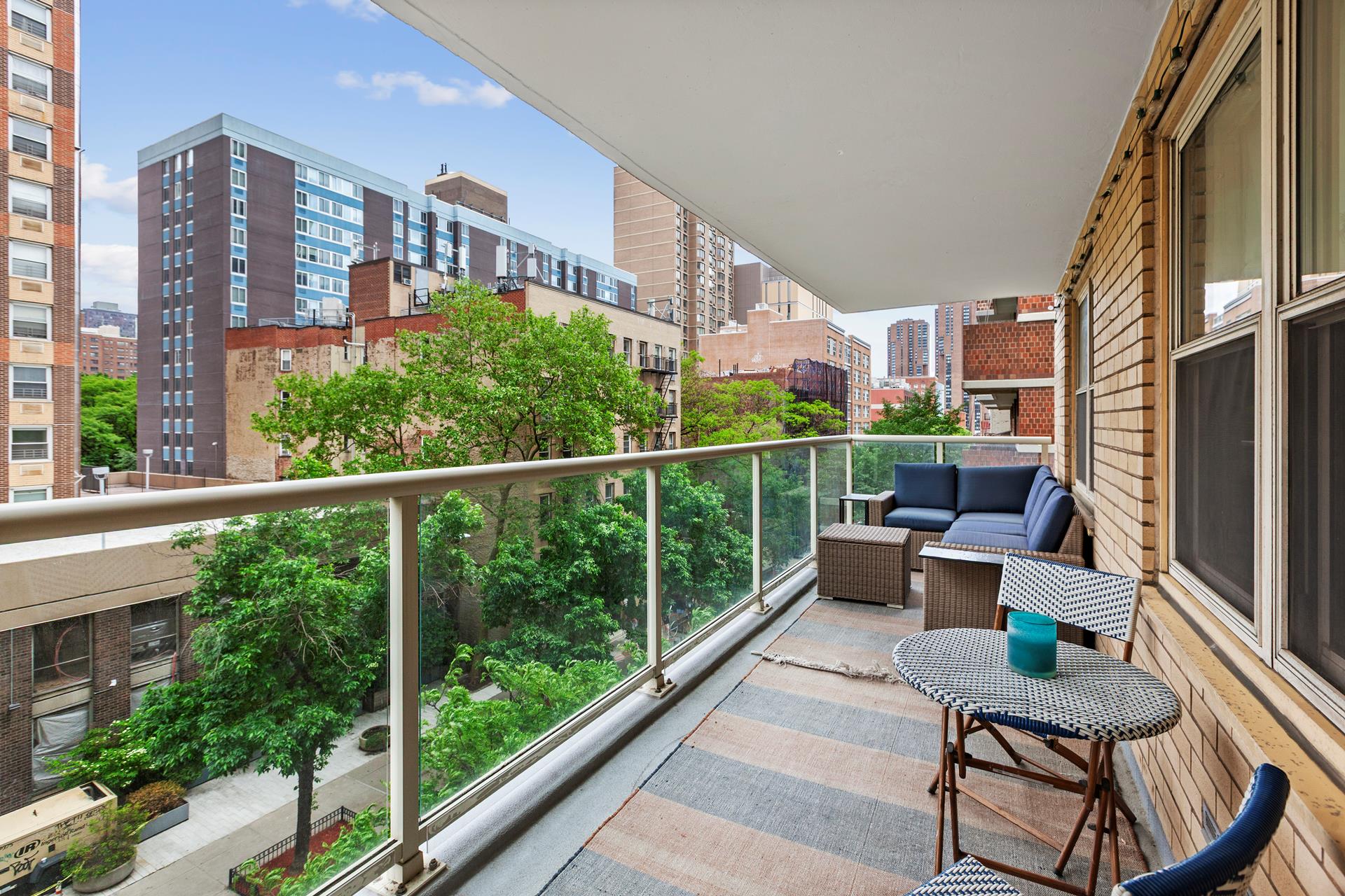 305 E 24TH Street 5F