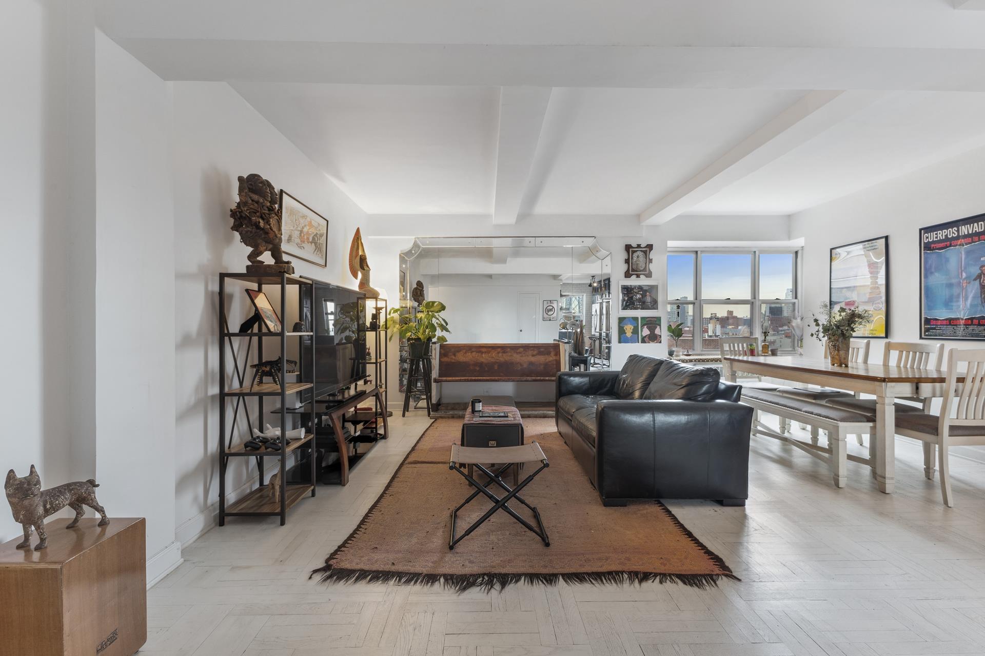 500 GRAND Street B11C
