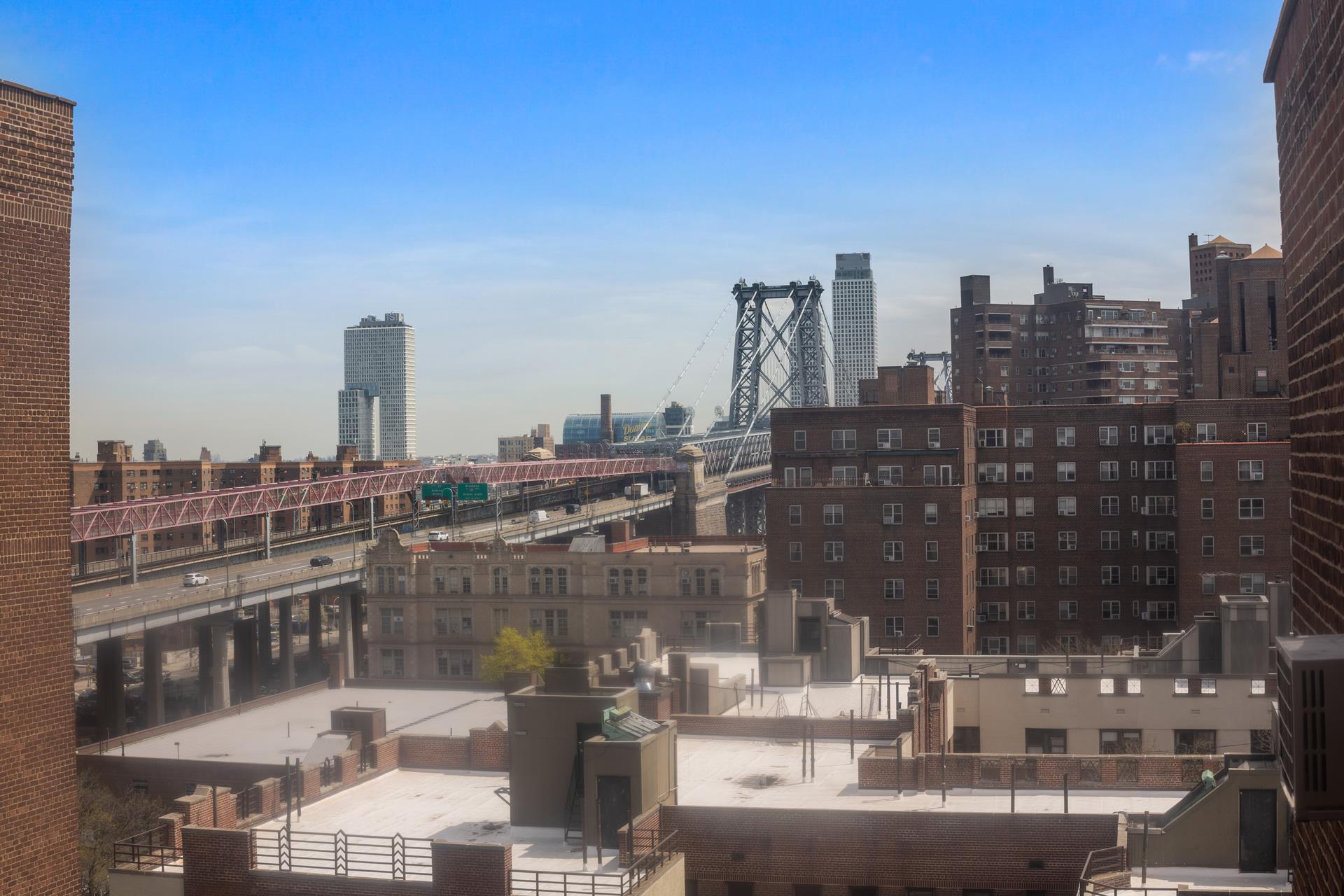 500 GRAND Street B11C