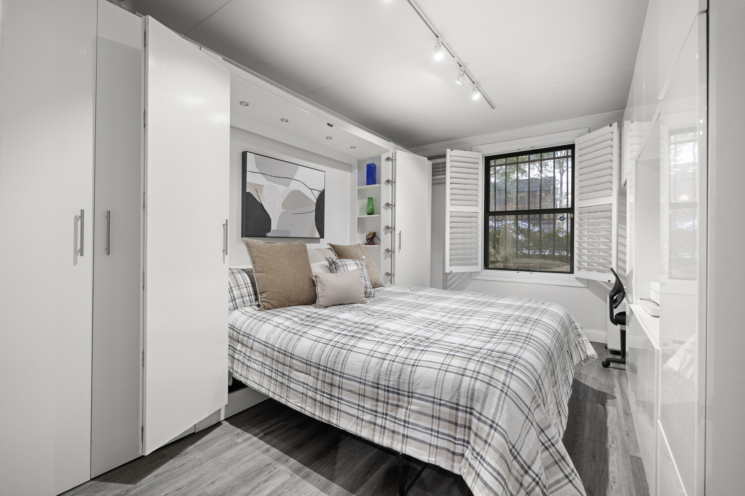 622 WASHINGTON Street GB