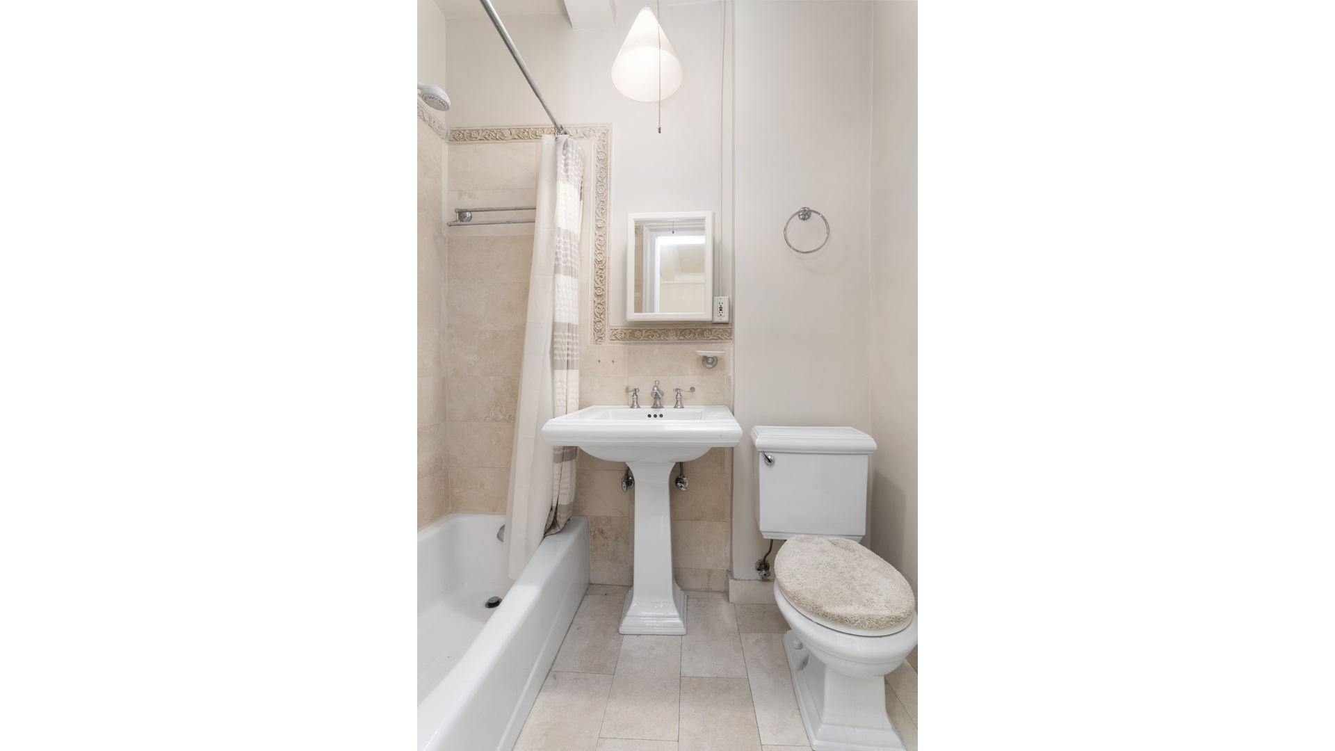 25 W 64TH Street 5E