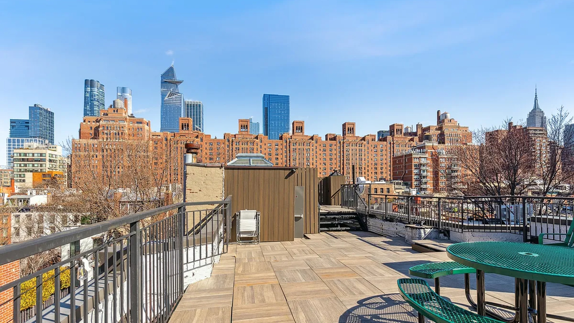445 W 21ST Street 5F