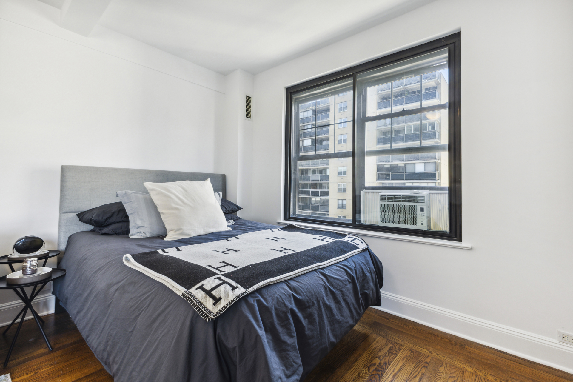 200 E 16TH Street 12H