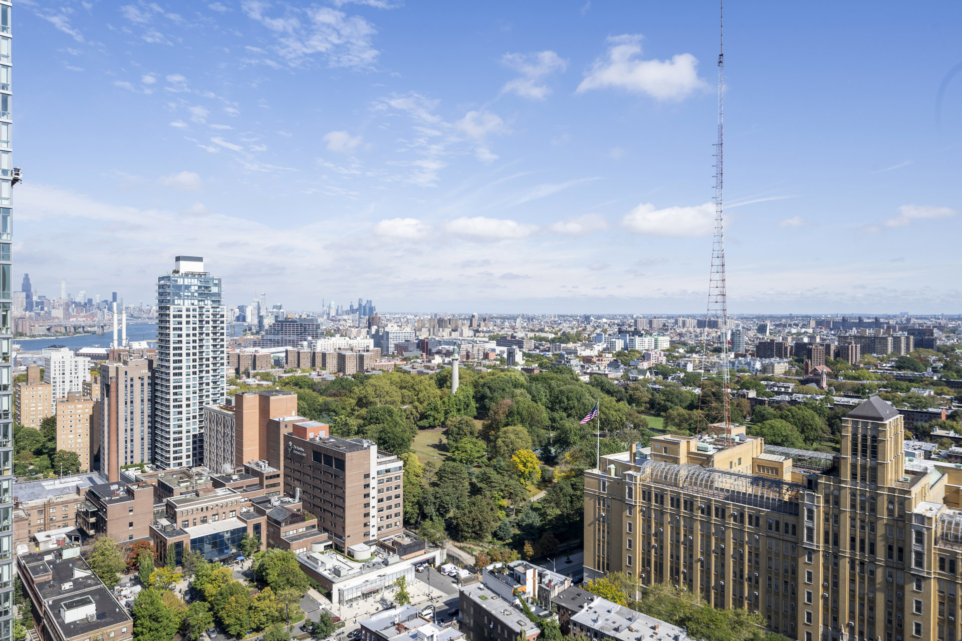 230 ASHLAND Place 21D