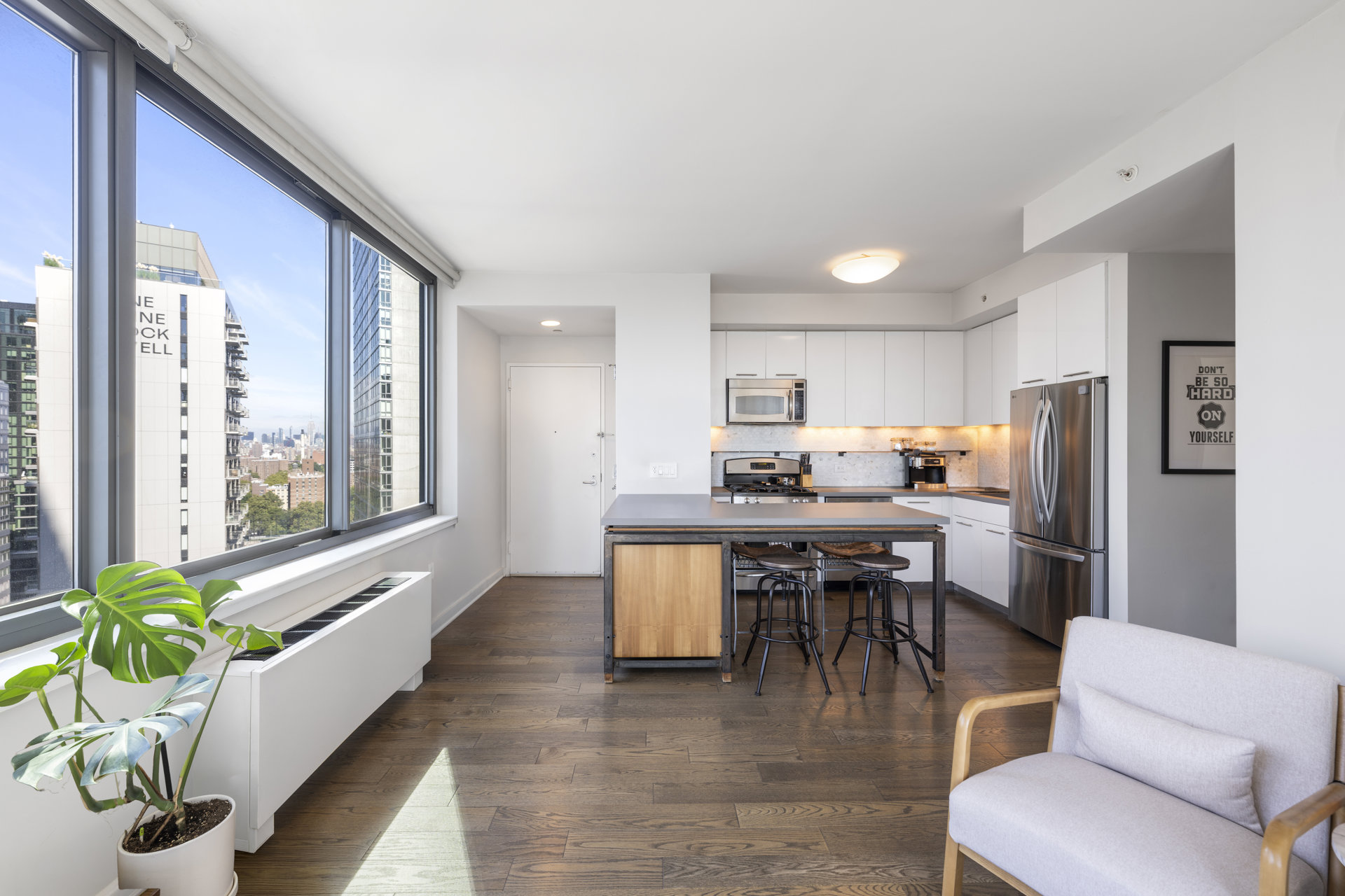 230 ASHLAND Place 21D