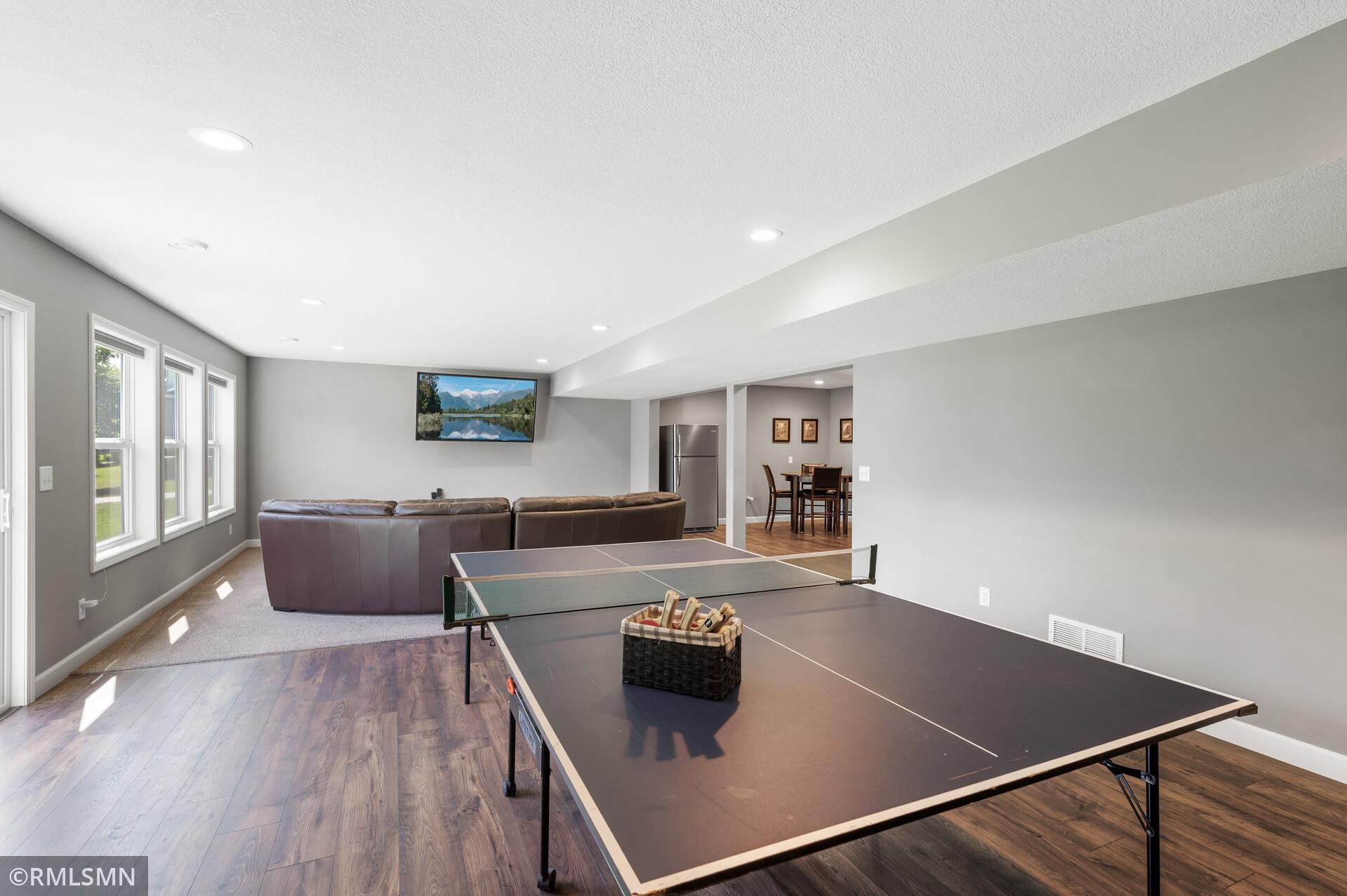2620 White Pine Way