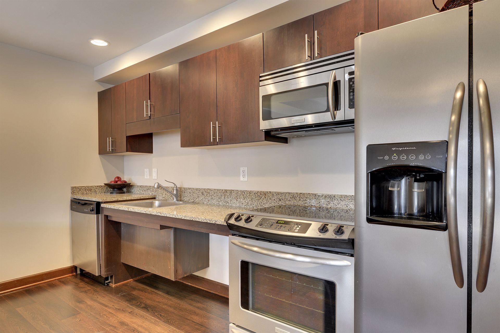 317 Groveland Avenue Unit: 214