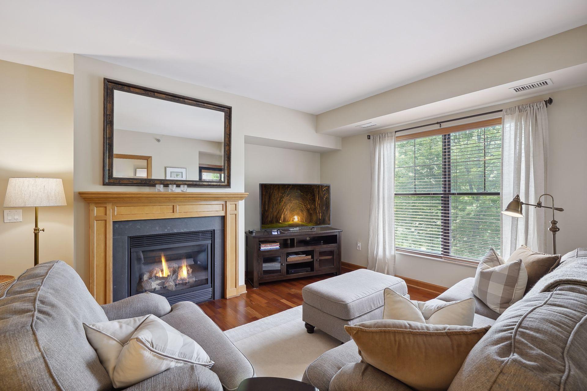 317 Groveland Avenue Unit: 214