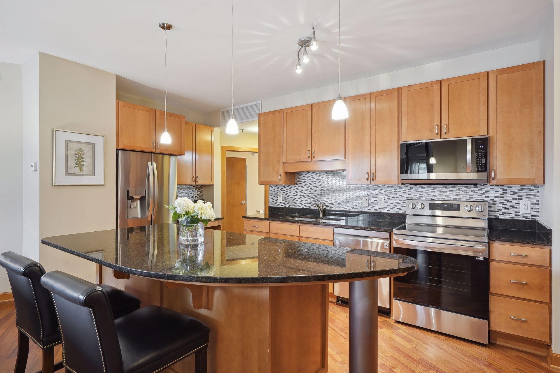 317 Groveland Avenue Unit: 214