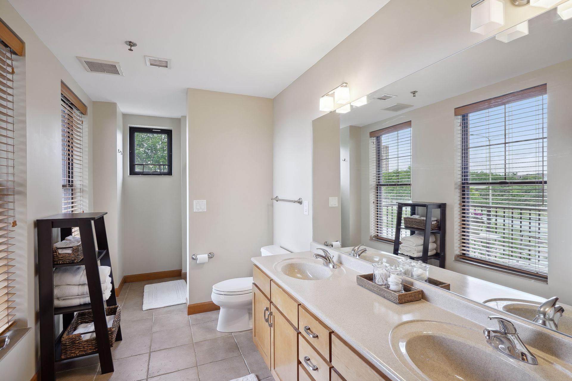 317 Groveland Avenue Unit: 214