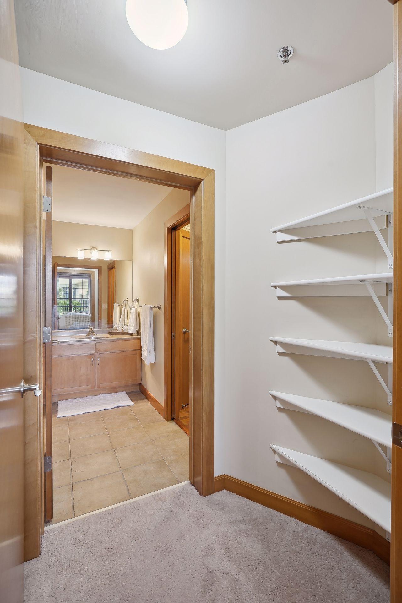 317 Groveland Avenue Unit: 214