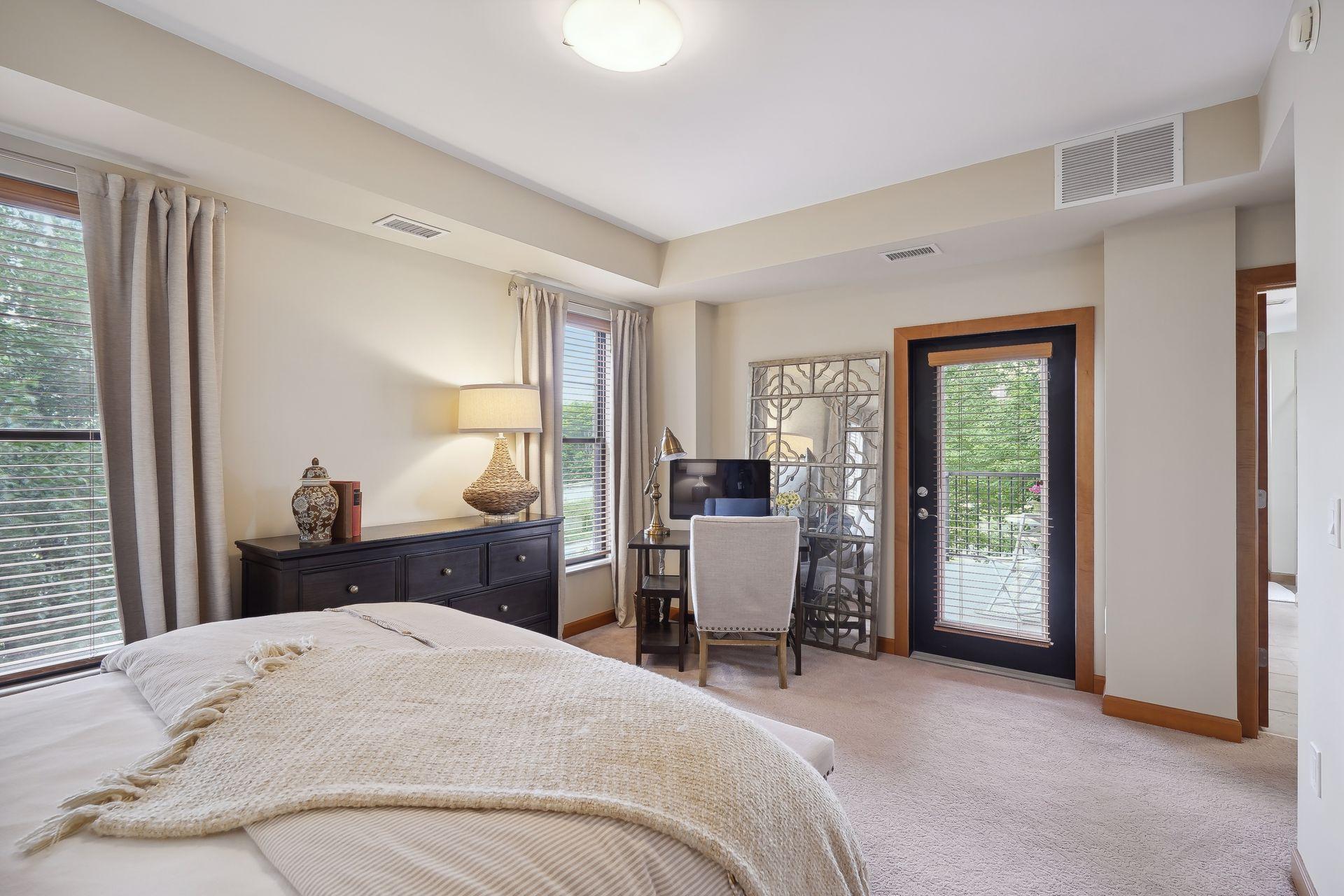317 Groveland Avenue Unit: 214