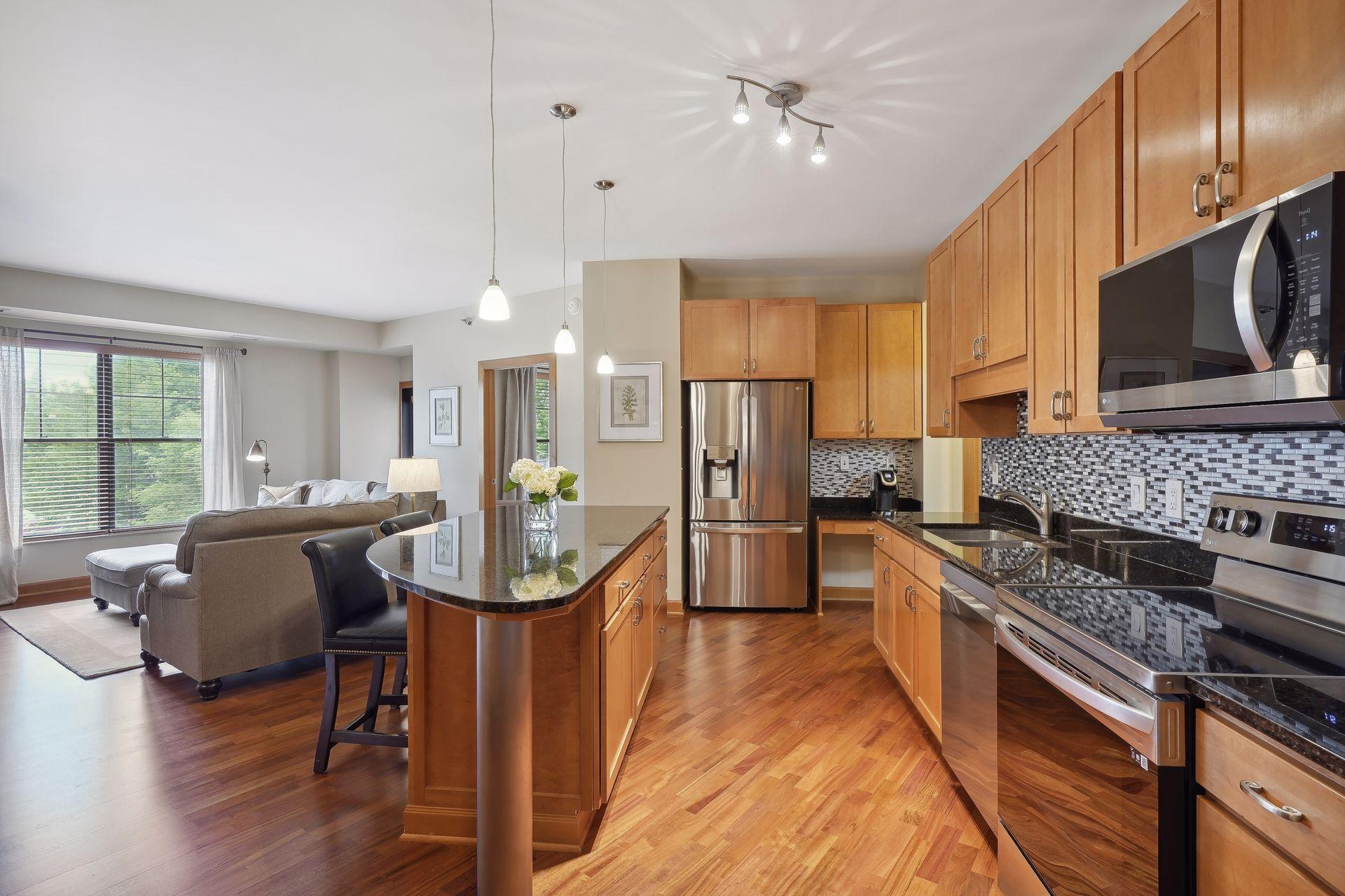 317 Groveland Avenue Unit: 214