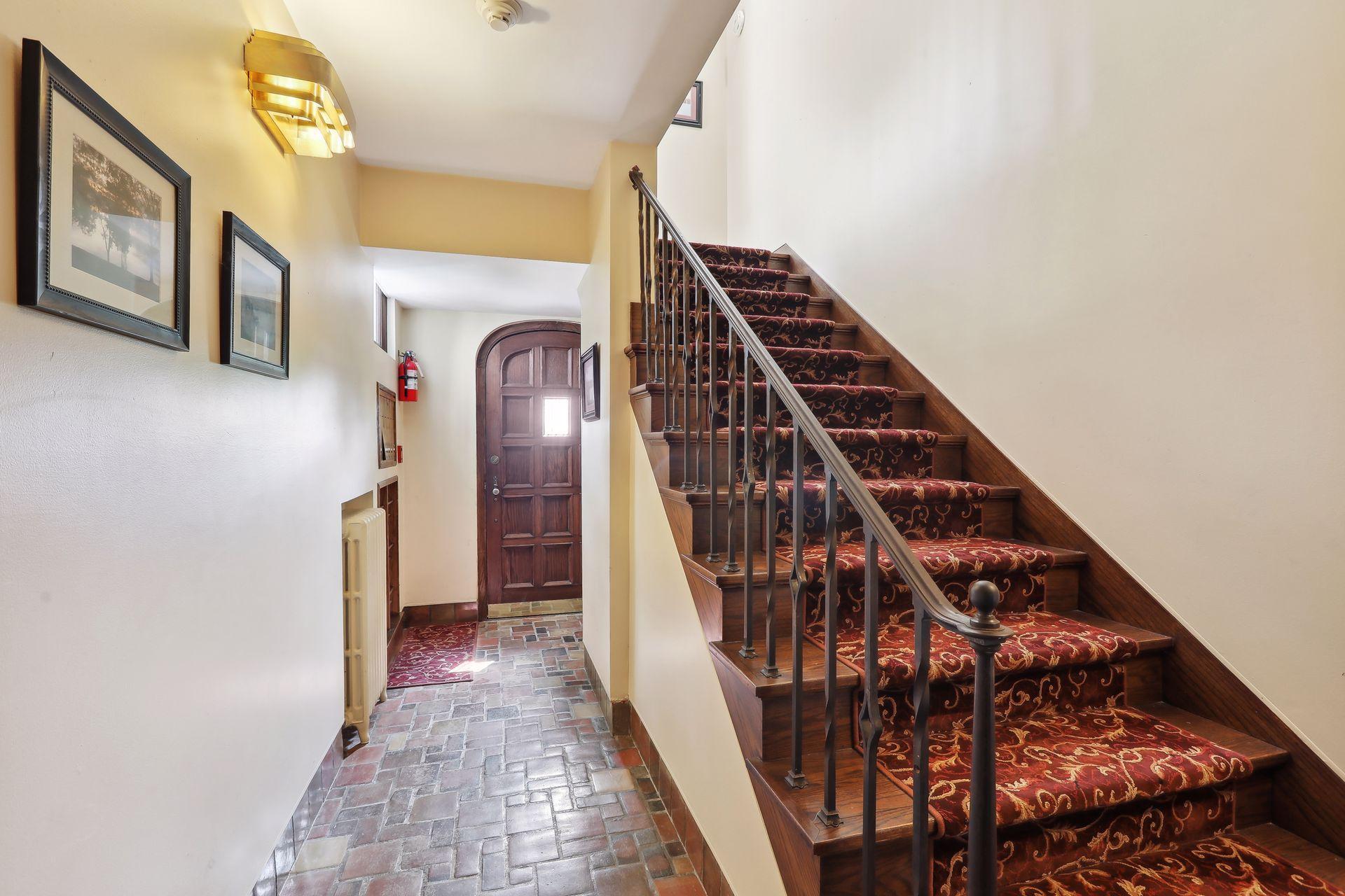 4344 W Lake Harriet Parkway Unit: 2