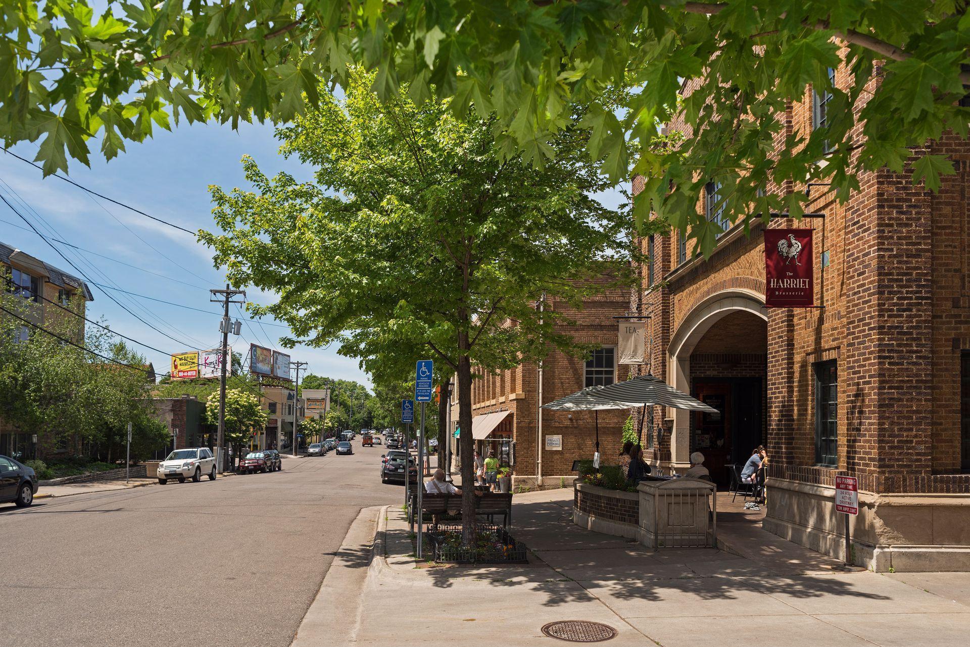 4344 W Lake Harriet Parkway Unit: 2
