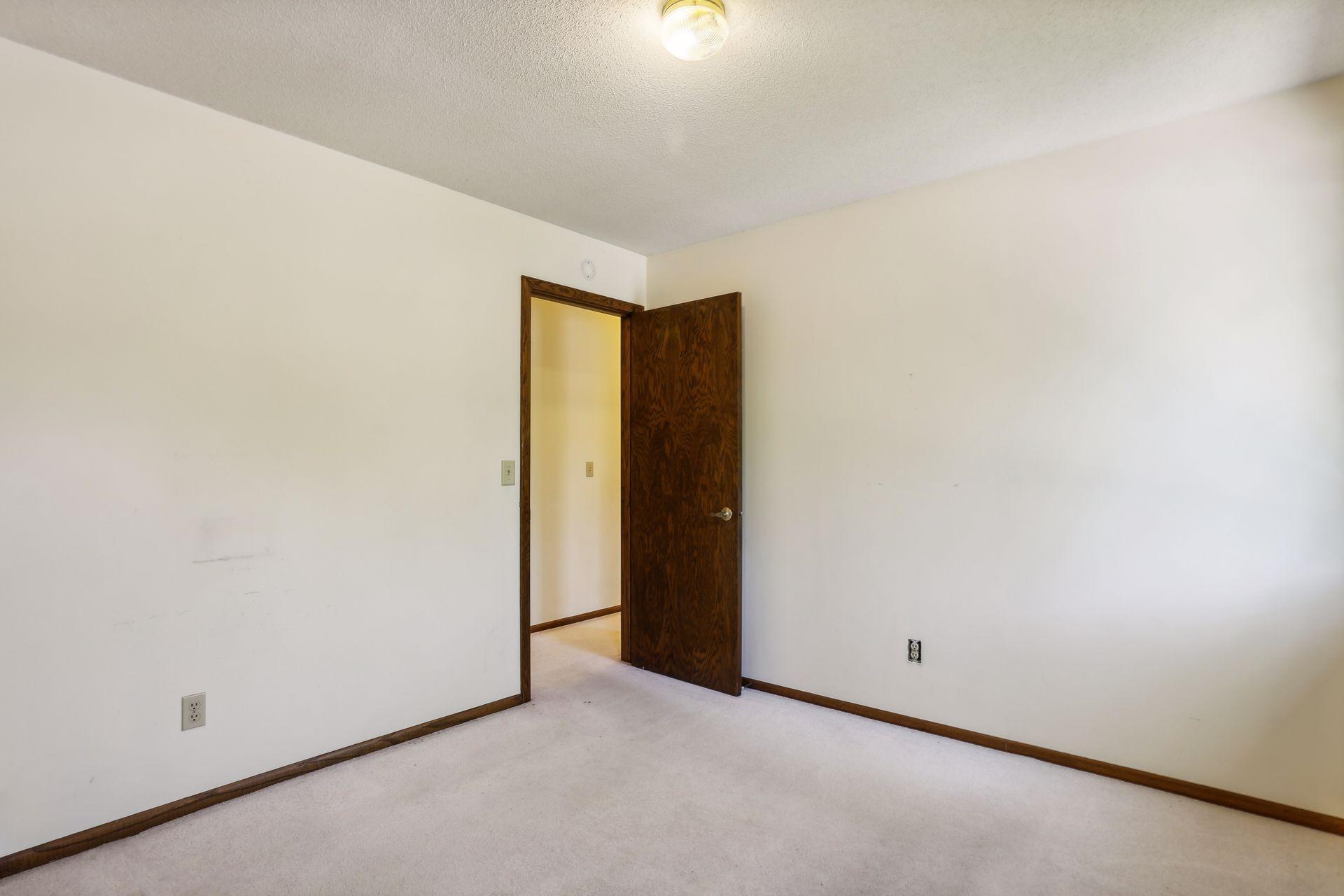 3171 Innsbruck Drive