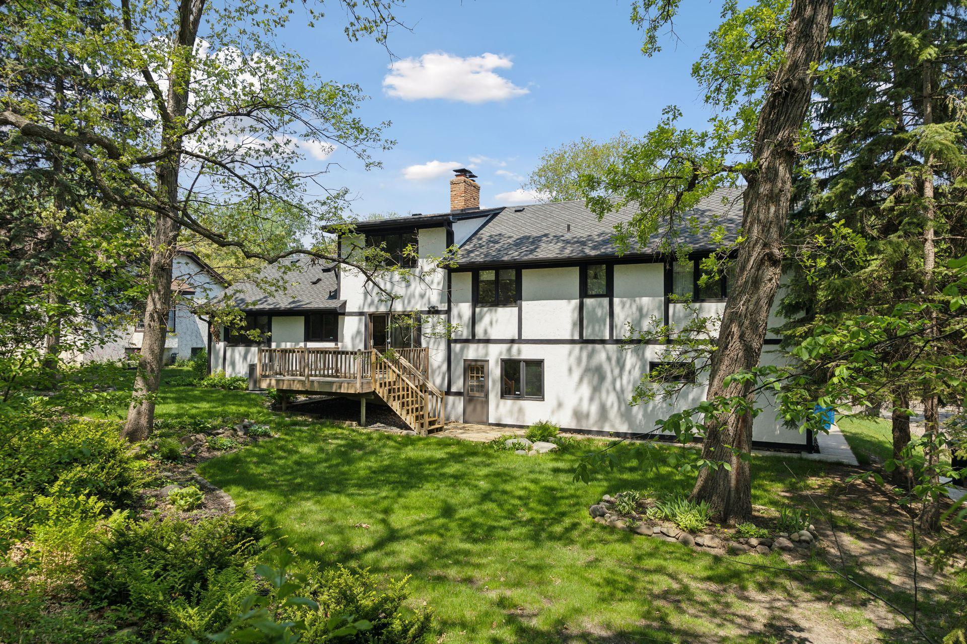 3171 Innsbruck Drive