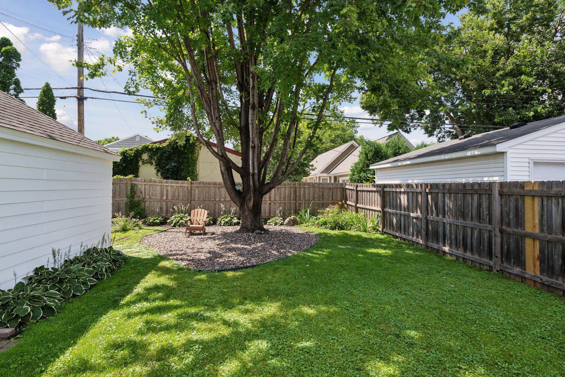 5432 Dupont Avenue S